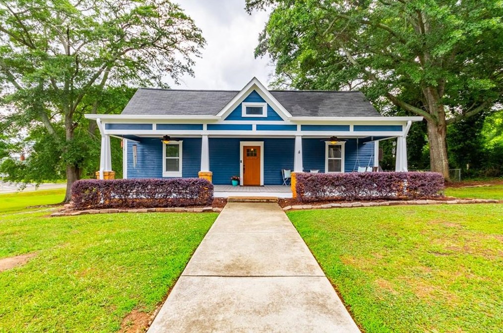 5734 Mitchell St, Flowery Branch, GA 30542-3227