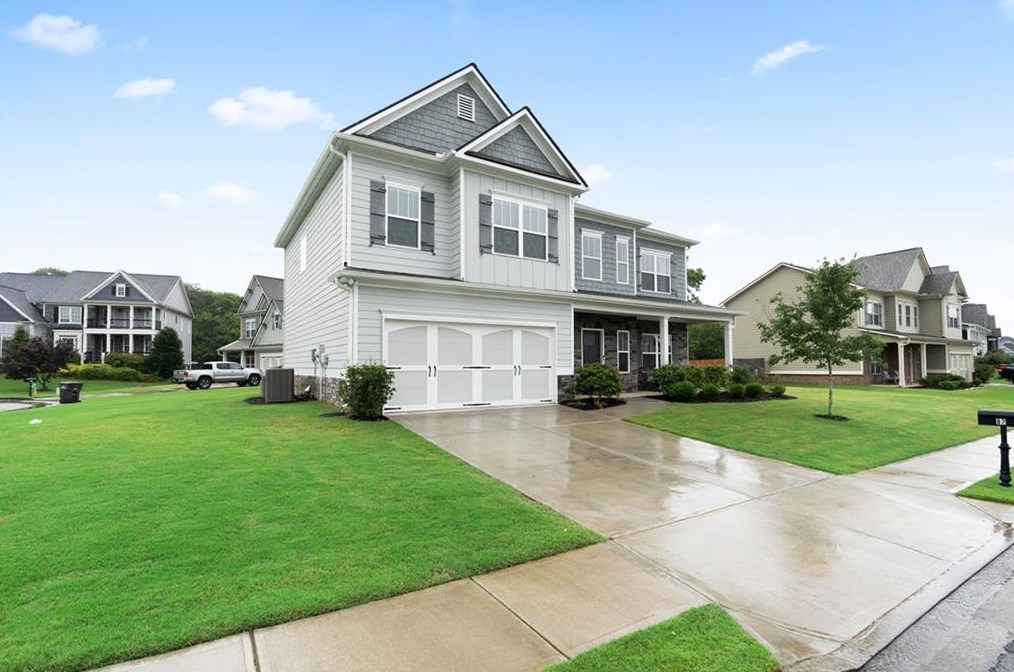 82 Twelve Oaks Dr, Euharlee, GA 30120-5801