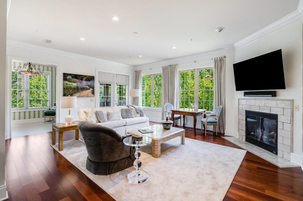 200 Rivers Edge Dr, Atlanta, GA 30339