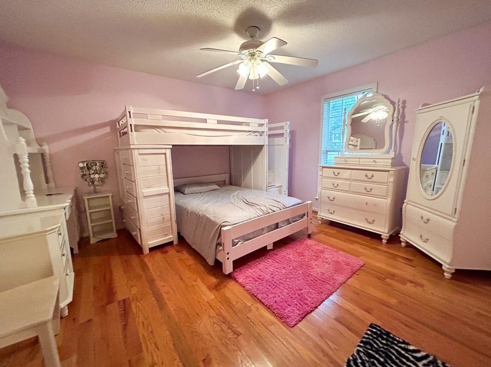 137 Cathy Ln, Calhoun GA  30701-4971 exterior