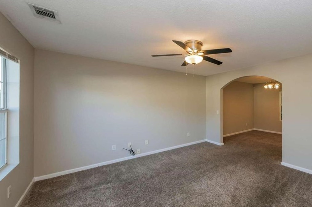 6818 Merrywood Dr, Fairburn, GA 30213