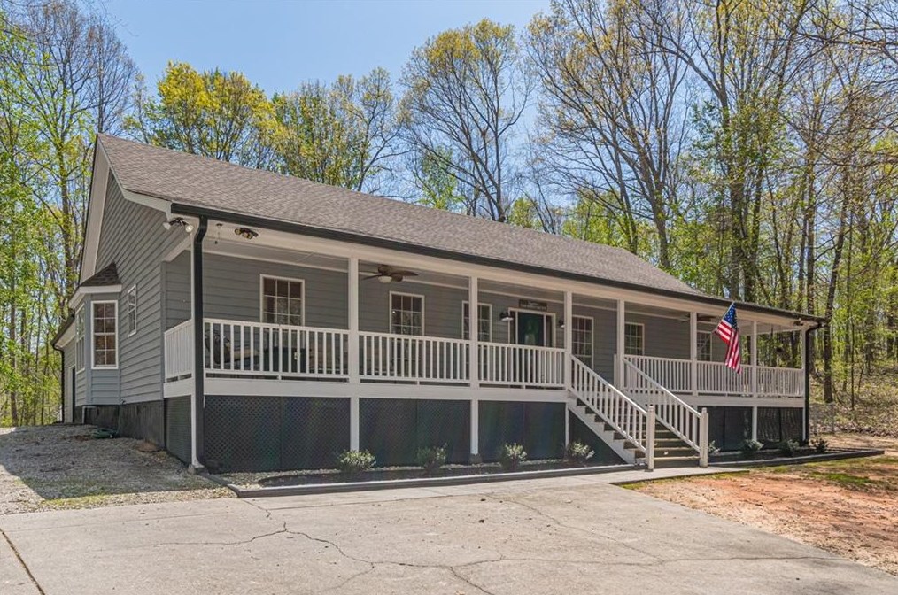 2400 Rock Mill Ln, Conyers, GA 30013