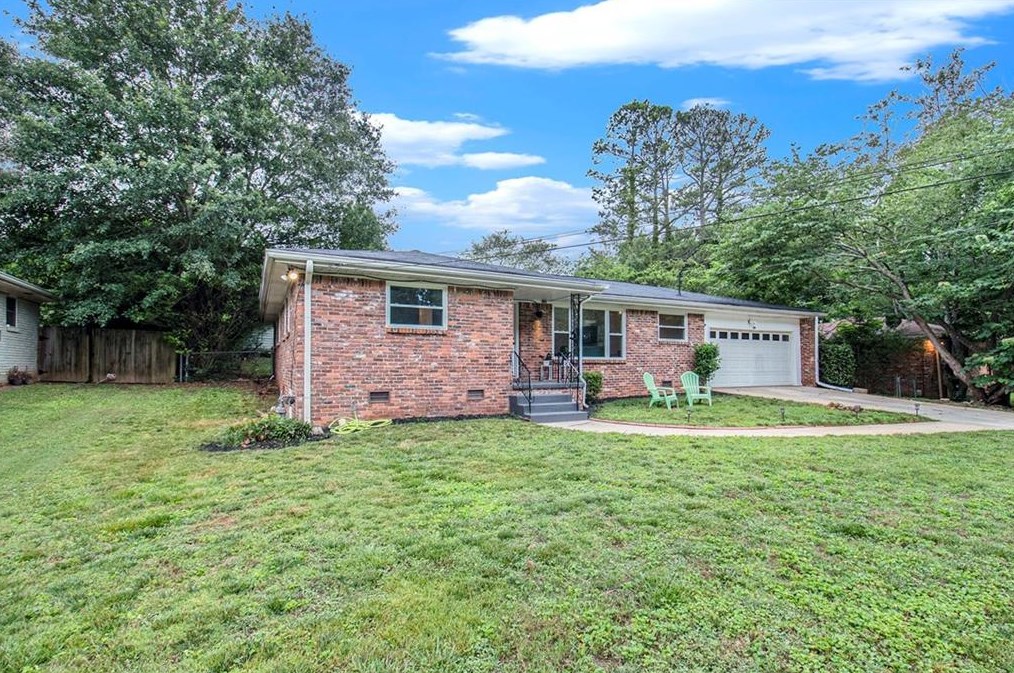 3217 Betty Cir, Decatur GA  30032-2416 exterior