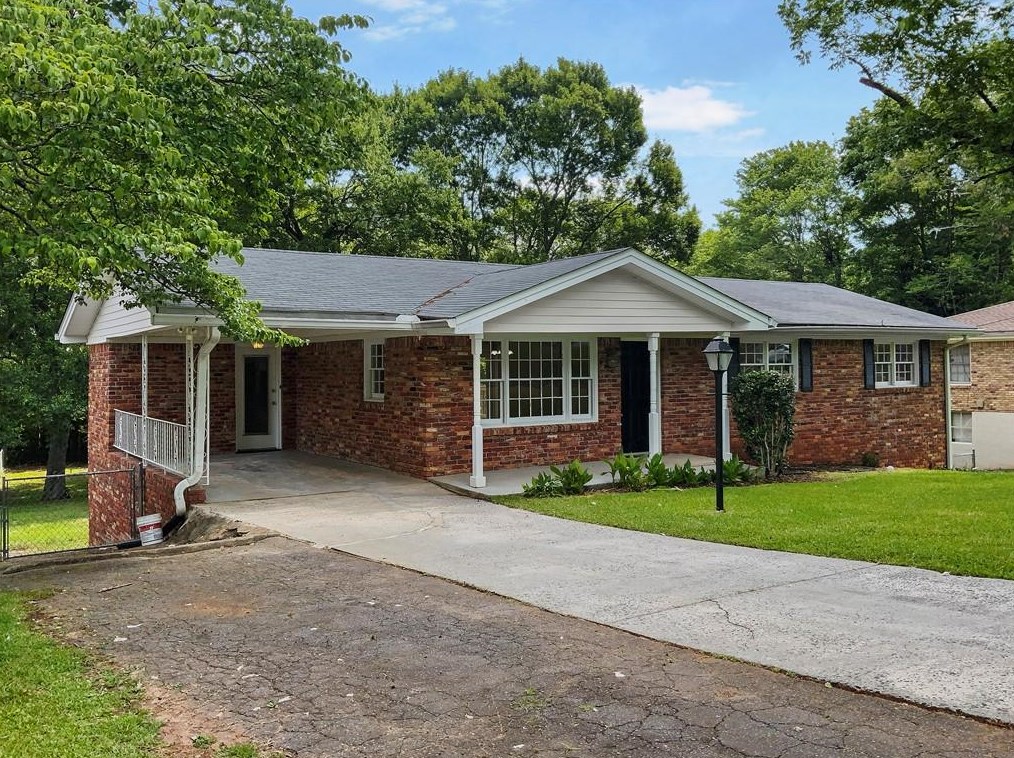 2985 Nursery Rd, Smyrna GA  30082-2131 exterior