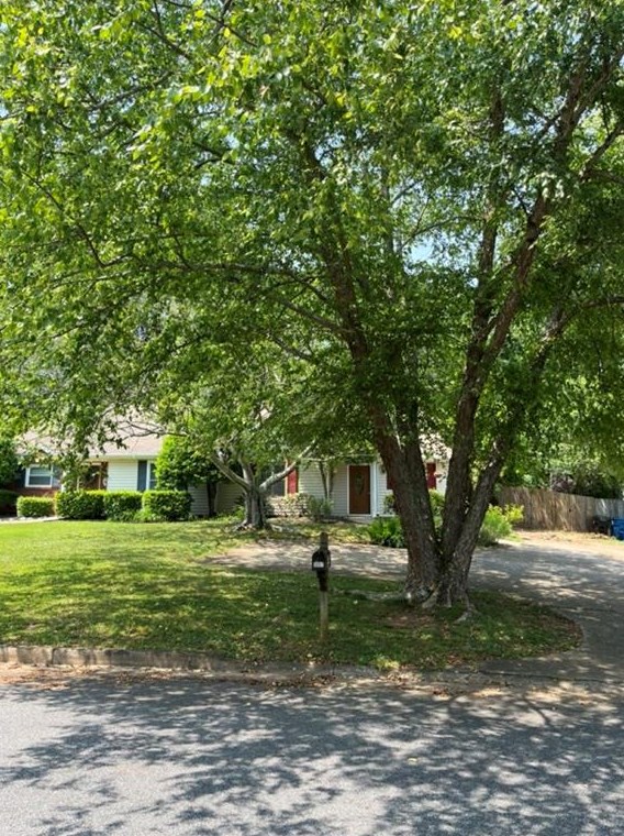 5097 Village Green Way, Alpharetta, GA 30009