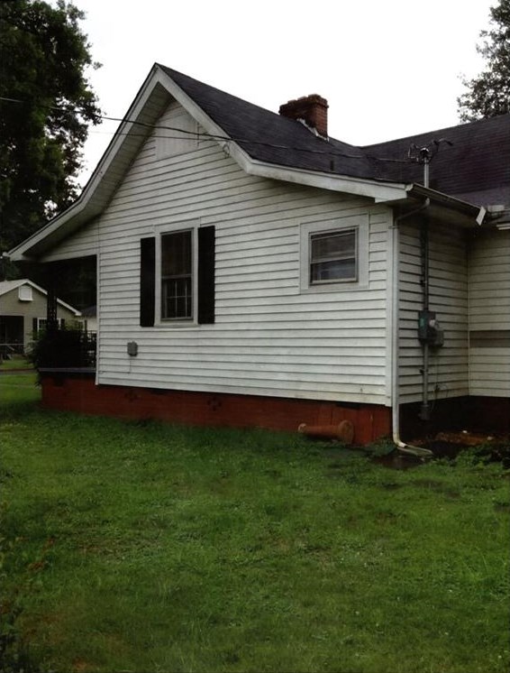 53 Akron St, Euharlee, GA 30120-2501