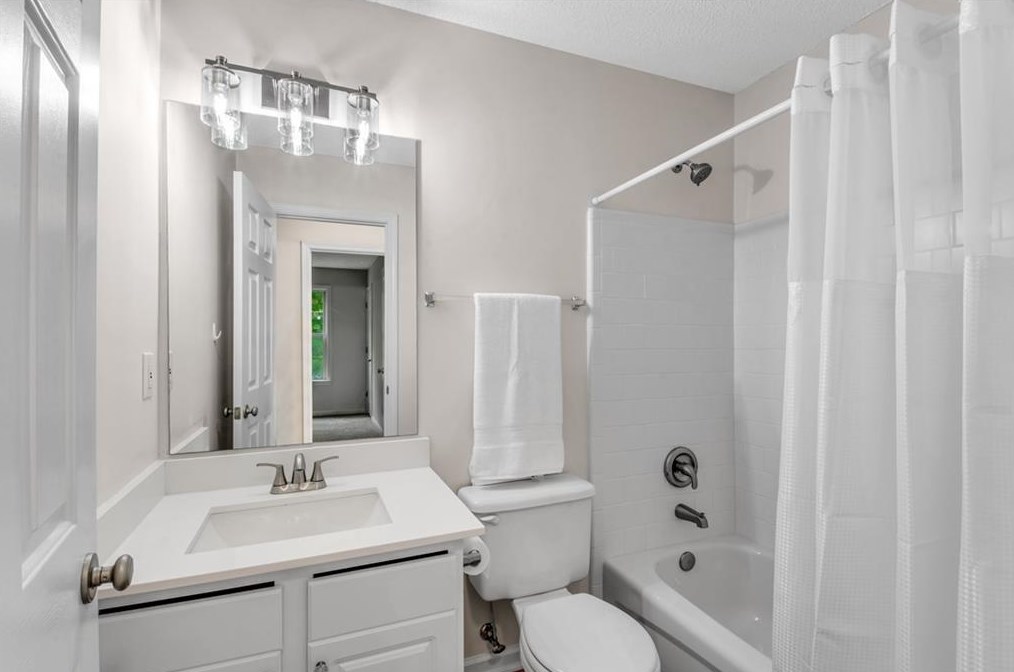 11255 Wittenridge Dr, Alpharetta GA 30022-3410 exterior