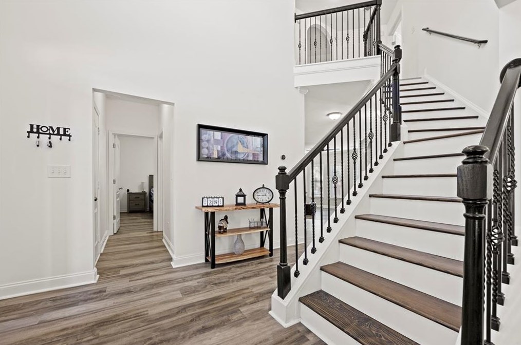 484 Easley Dr, Lawrenceville GA  30045-3568 exterior