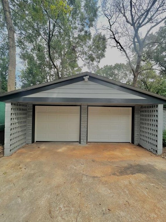 1600 Delano Dr, Decatur GA  30032-3338 exterior