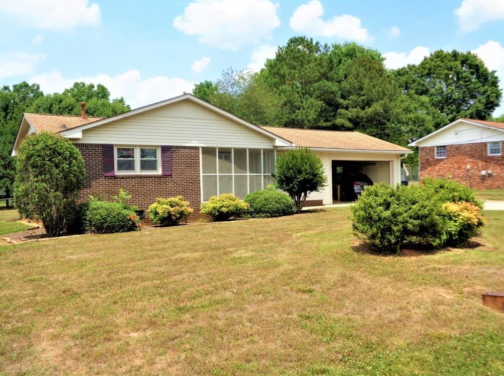 207 Plantation Ave, Cedartown, GA 30125