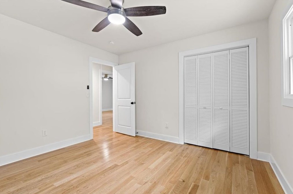 2376 Spg Crk Rd, Decatur GA 30033-2744 exterior