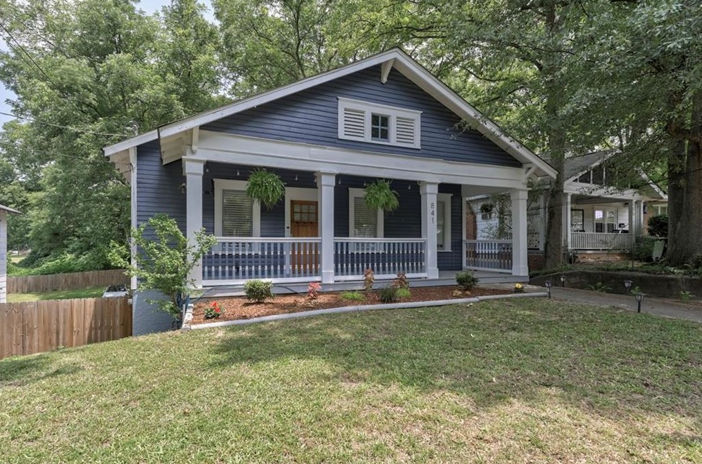 841 Rose Cir, Atlanta, GA 30310-2735