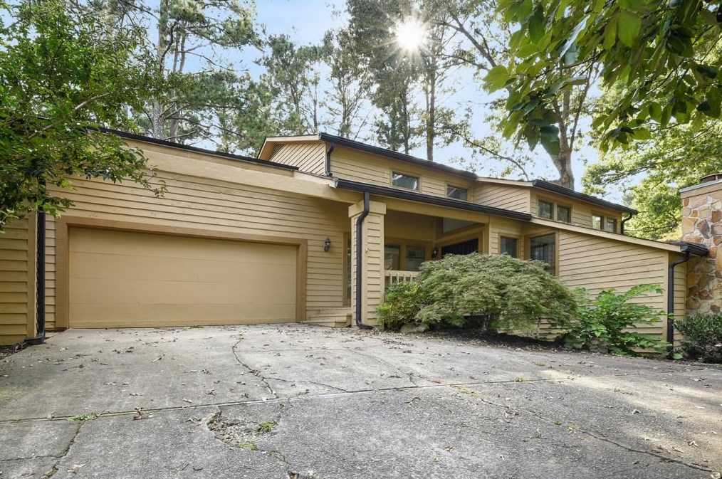 1000 Muirfield Dr, Marietta, GA 30068