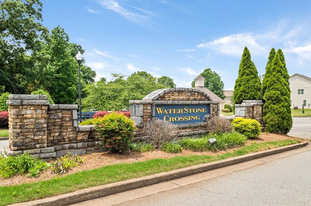 4804 Zephyr Cove Pl, Flowery Branch, GA 30542-6303
