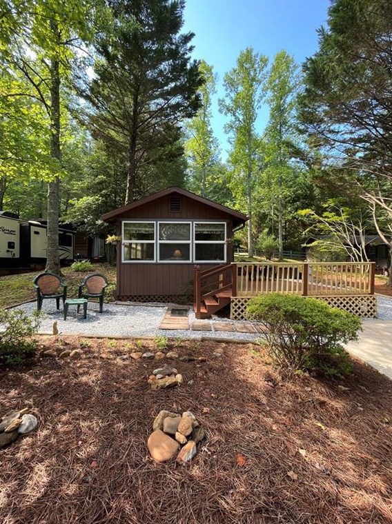 121 Hidden Valley Rd, Cleveland, GA 30528