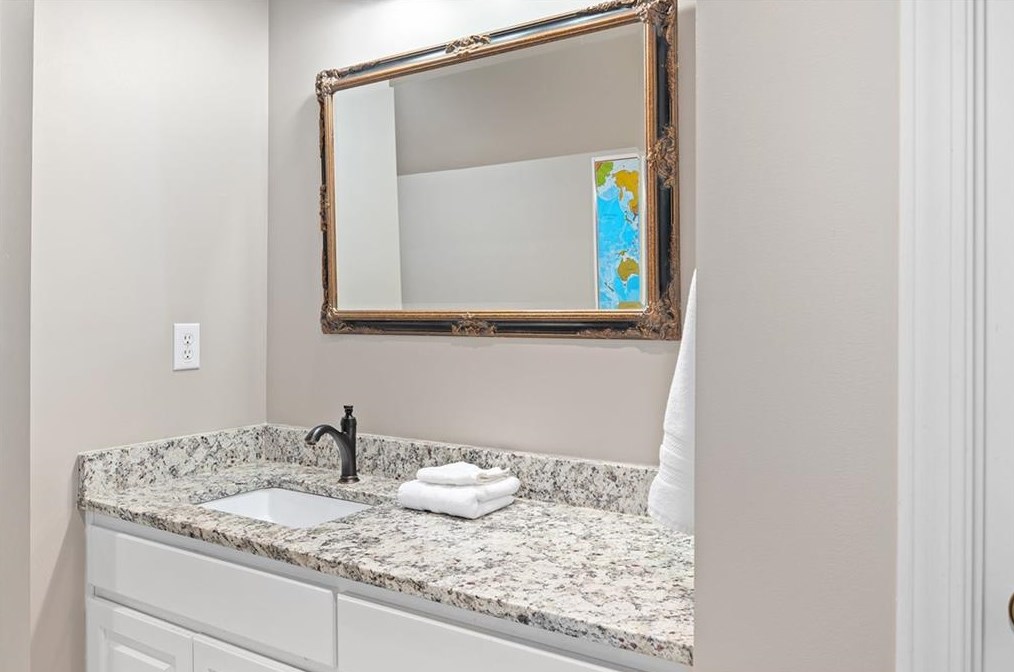 1016 Kettering Pl, Alpharetta GA exterior