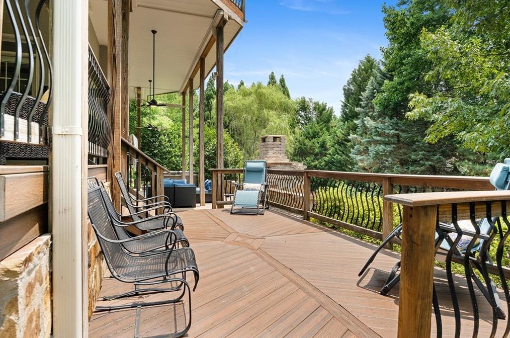 1016 Kettering Pl, Alpharetta GA exterior