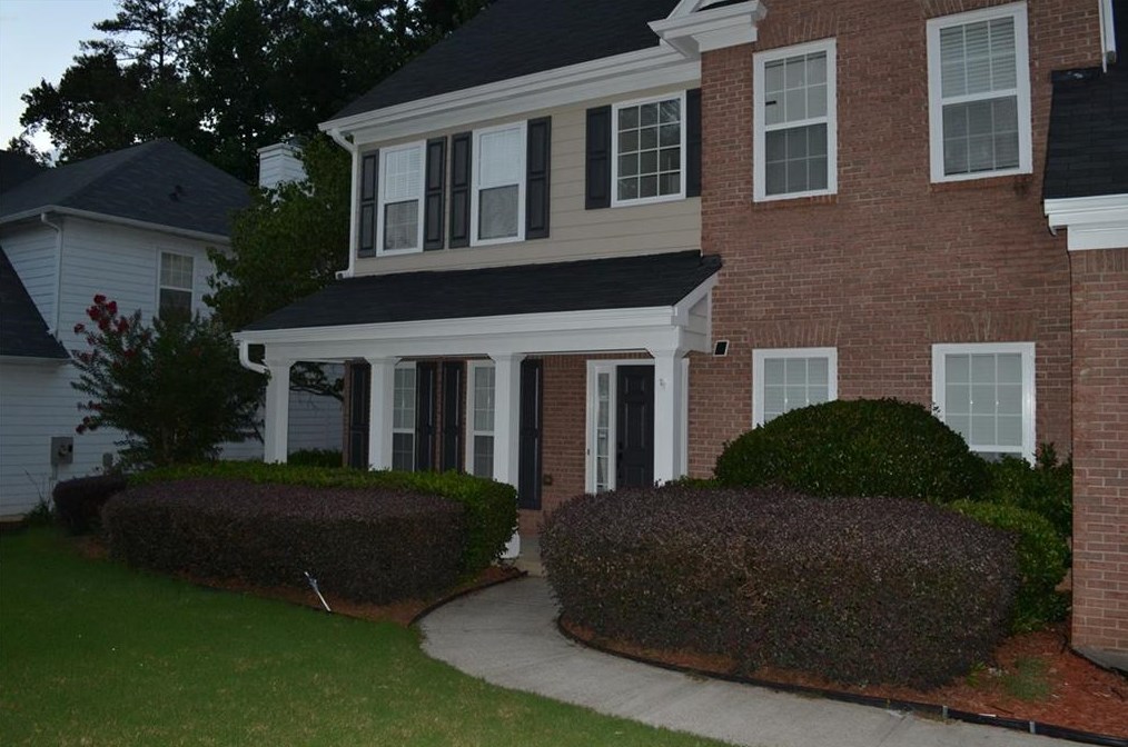 3975 Embassy, Lilburn, GA 30047