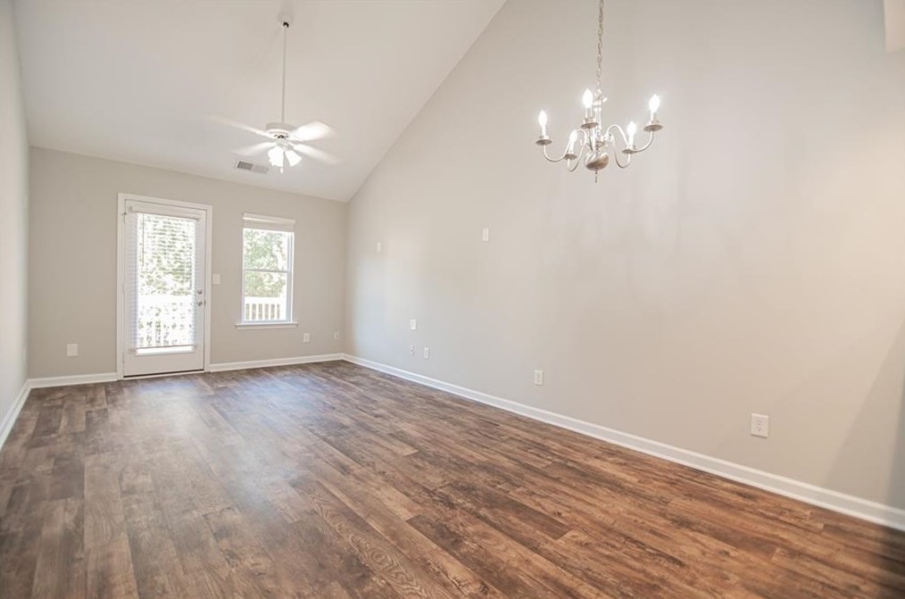 450 Colonial Walk, Holly Springs, GA 30189