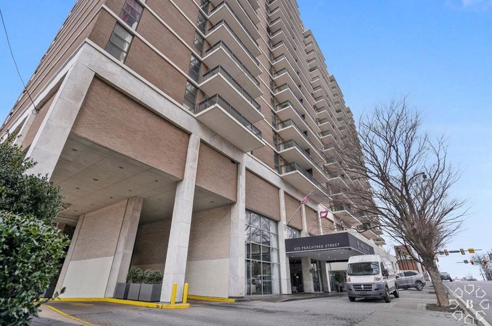 620 Peachtree St, Atlanta GA  30308-2351 exterior