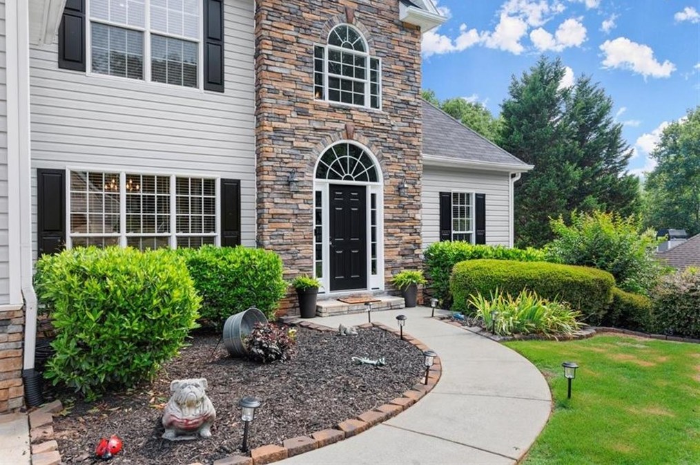 277 Oliver Dr, Dallas, GA 30132-0434