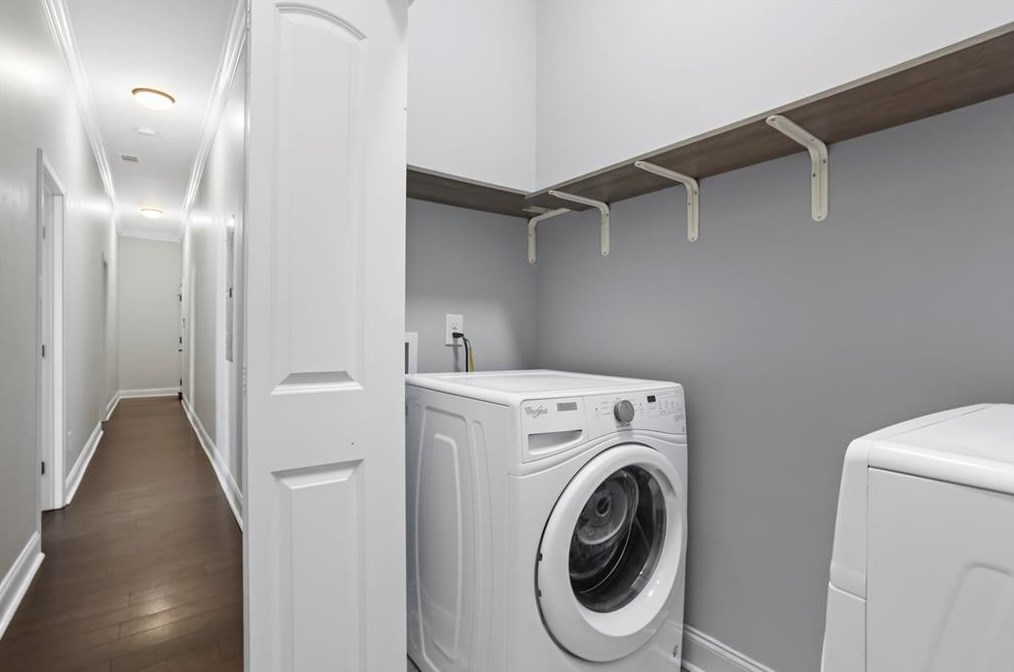 1177 Oak St, Atlanta GA  30318-4731 exterior