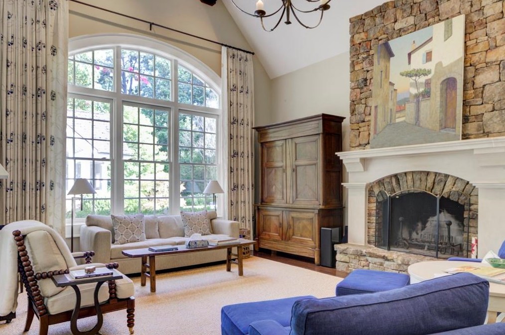4700 Woodvale Dr, Atlanta GA  30327-4554 exterior