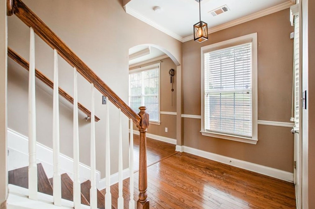 1109 Westchase Hl, Atlanta GA  30336-2926 exterior