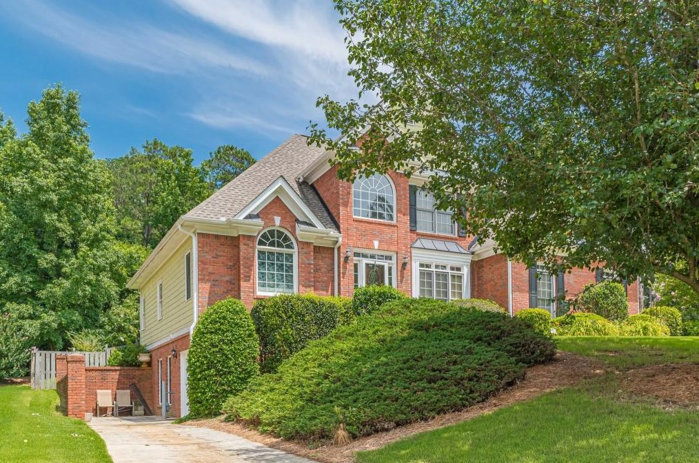 3498 Pinemont Dr, Douglasville, GA 30135-7296