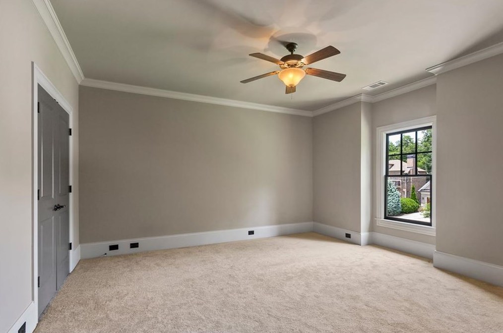 1121 Wimberly Rd, Atlanta GA  30319-2636 exterior