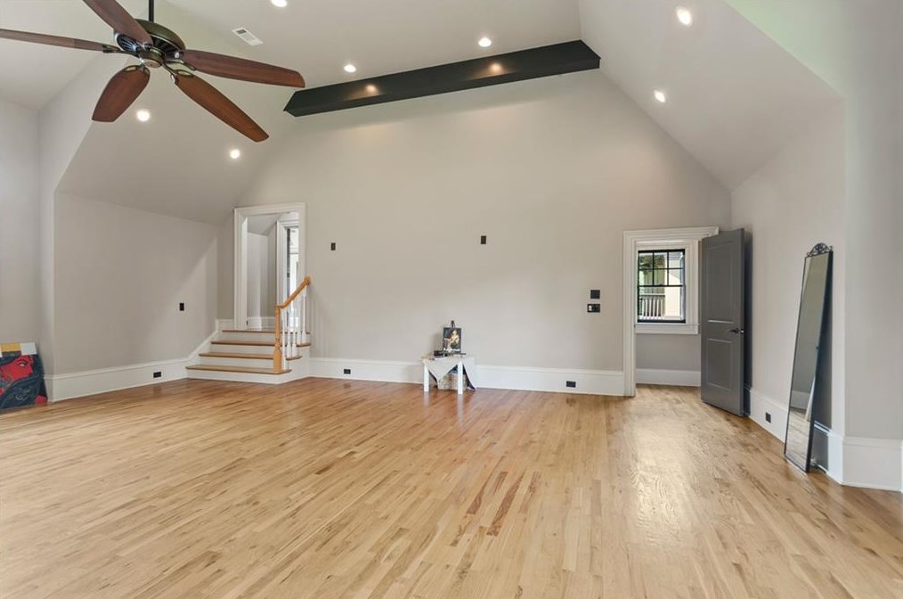 1121 Wimberly Rd, Atlanta GA  30319-2636 exterior