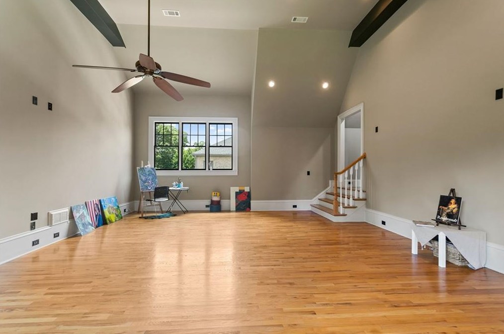 1121 Wimberly Rd, Atlanta GA  30319-2636 exterior