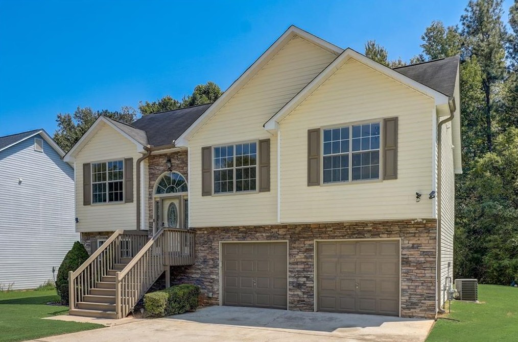 2017 Owens Trail, Rex, GA 30273