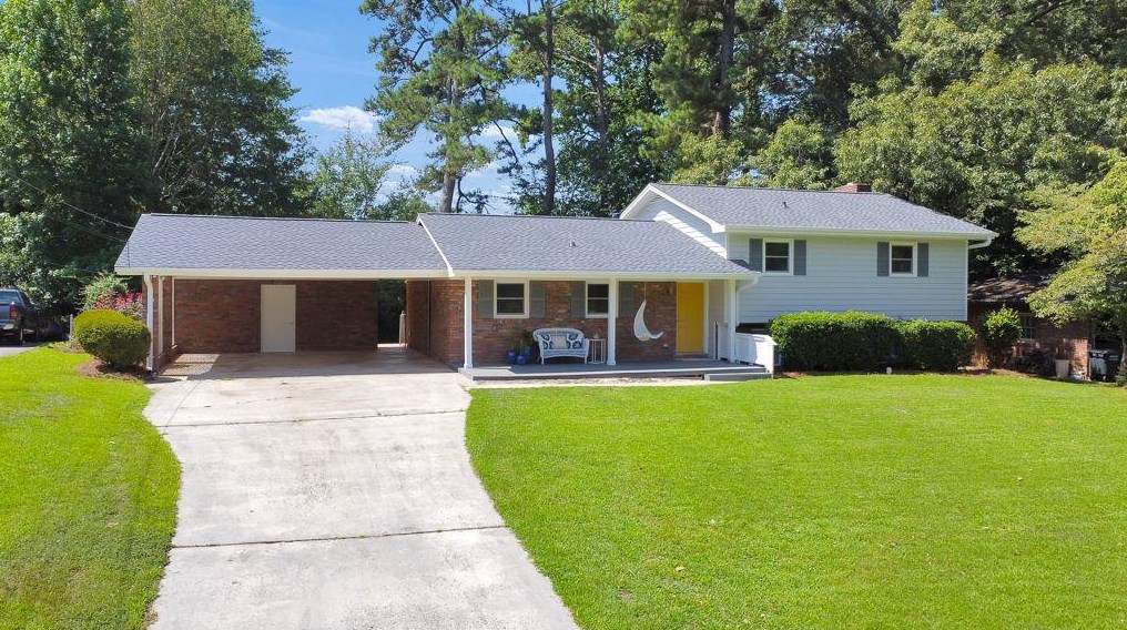 257 Angla Dr, Smyrna GA  30082-3640 exterior