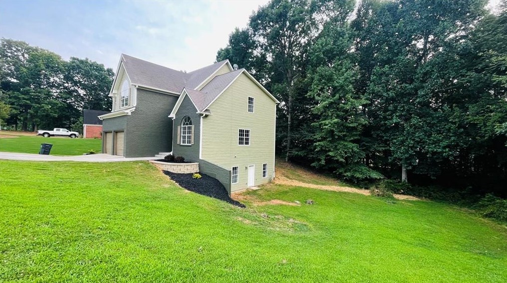1964 Collins Hill Rd, Lawrenceville, GA 30043-3004