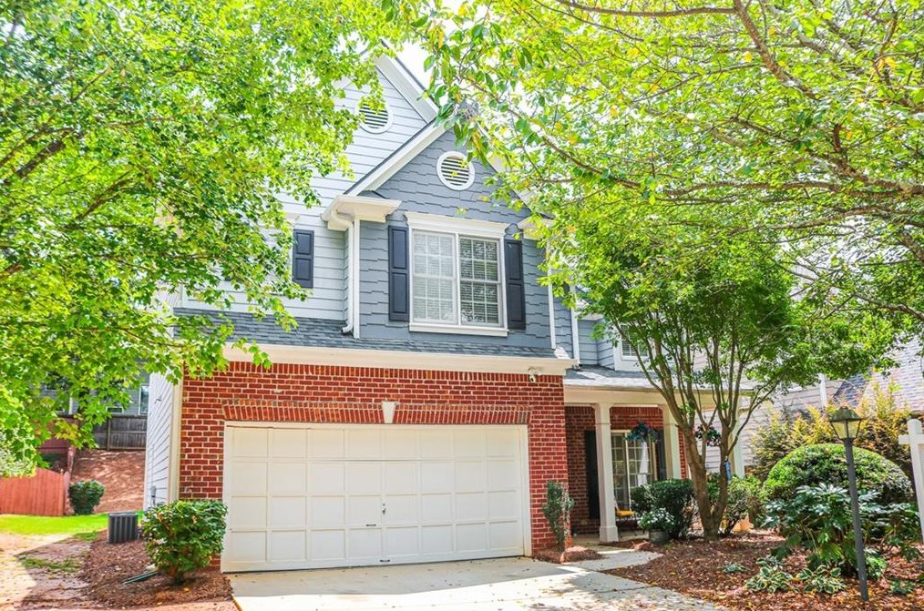 182 Ivy Glen Cir, Avondale Est, GA 30002-1752