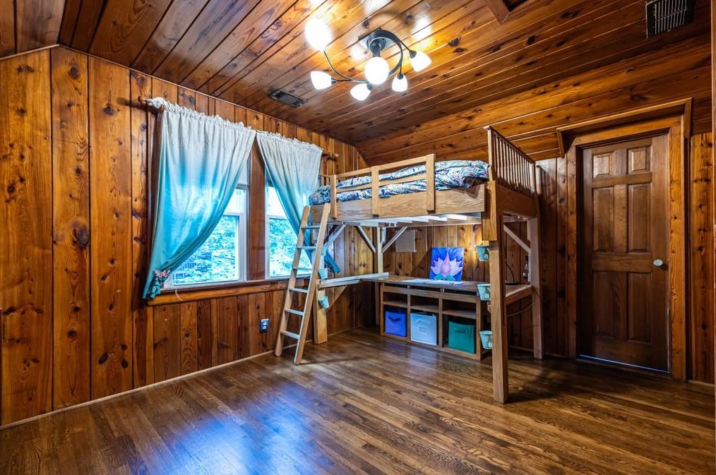 137 Heatherdown Rd, Decatur GA  30030-3817 exterior