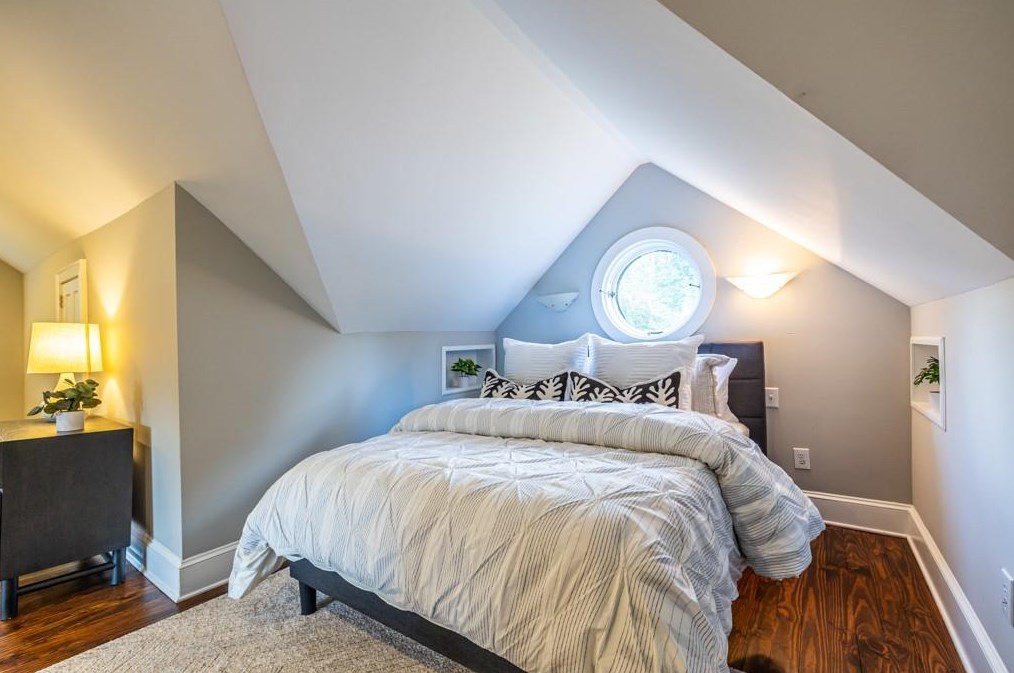 137 Heatherdown Rd, Decatur GA  30030-3817 exterior