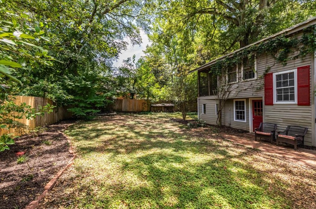 137 Heatherdown Rd, Decatur GA  30030-3817 exterior