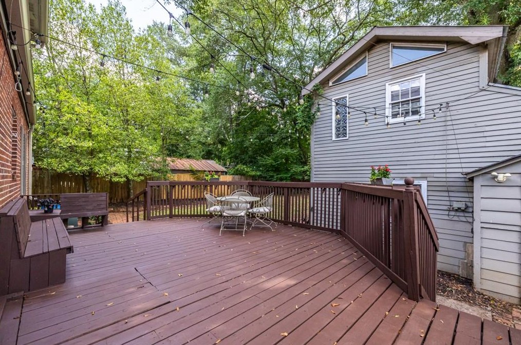 137 Heatherdown Rd, Decatur GA  30030-3817 exterior