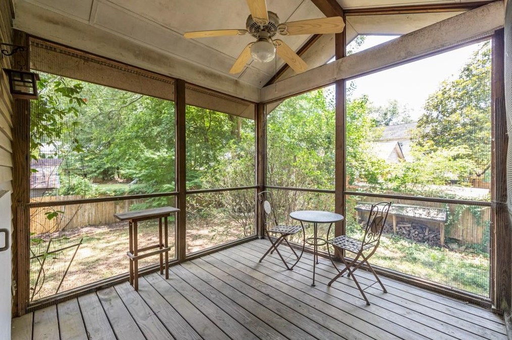 137 Heatherdown Rd, Decatur GA  30030-3817 exterior