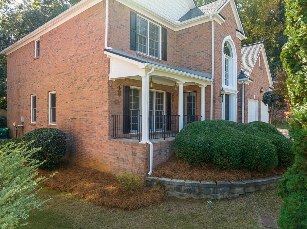 174 Ennisbrook Dr, Smyrna GA  30082-2447 exterior