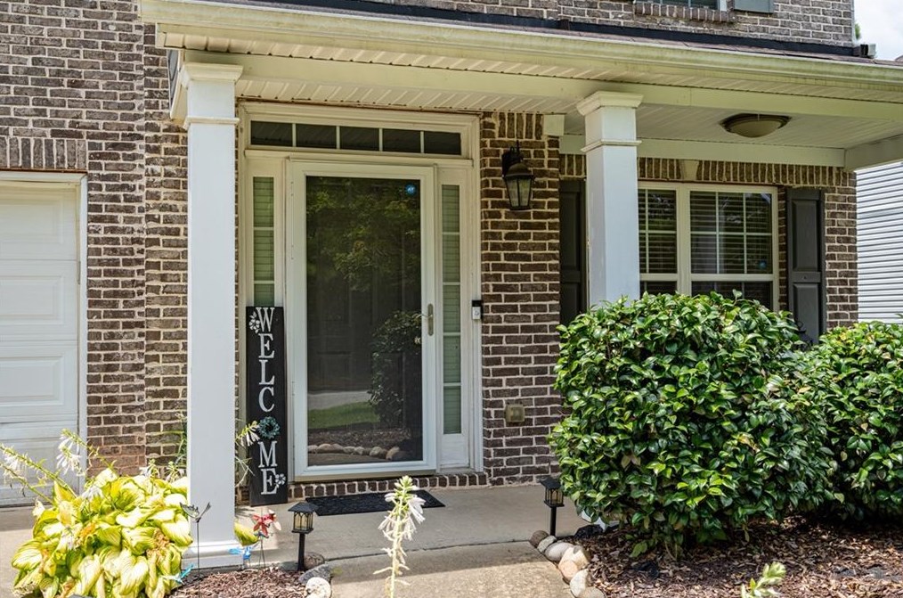 8252 Milam Loop, Fairburn, GA 30213-4727
