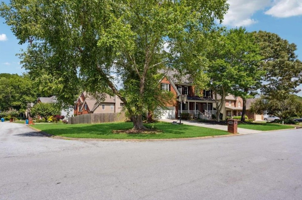 1125 Grace Hadaway Ln, Lawrenceville, GA 30043-4663