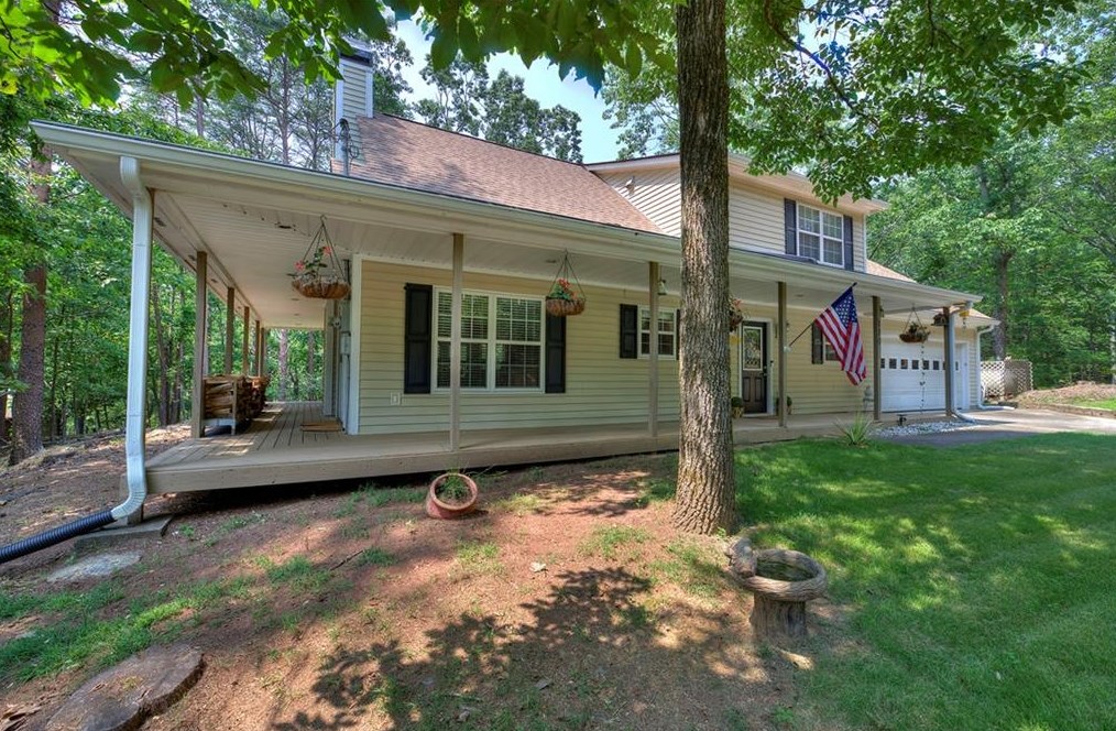 110 Jack Pine Ct, Waleska, GA 30183-4005