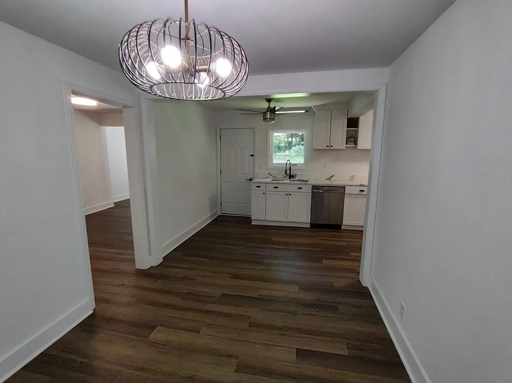 547 Rosemont Dr, Decatur GA  30032-4004 exterior