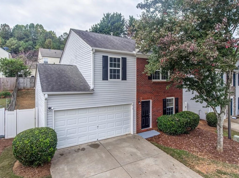 410 Royal Oak Dr, Acworth, GA 30102-7622