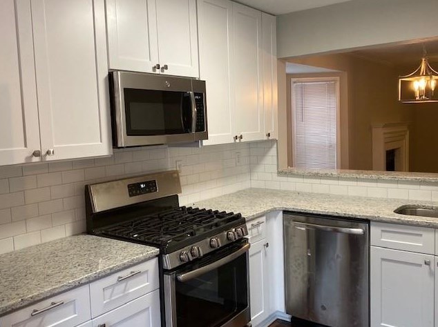 5045 Laurel Springs Way, Smyrna GA  30082-4846 exterior