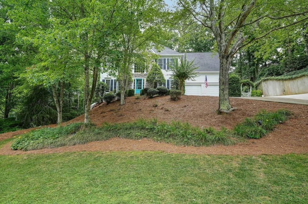 12155 Lonsdale Ln, Roswell, GA 30075-1770