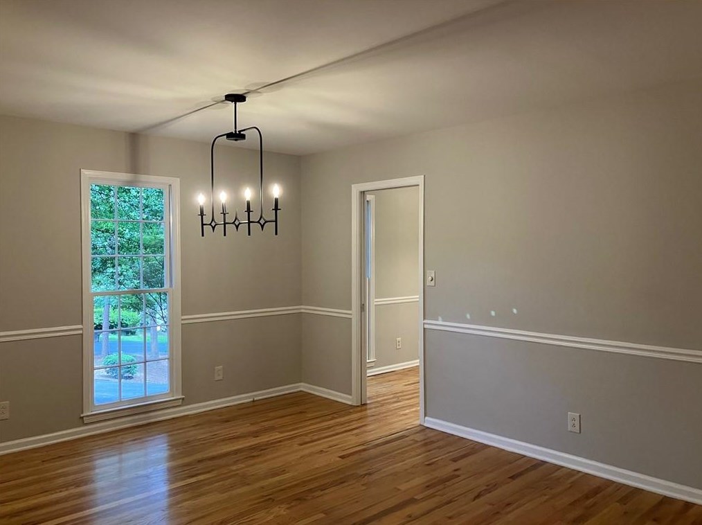 9285 Bluejack Ln, Roswell, GA 30076